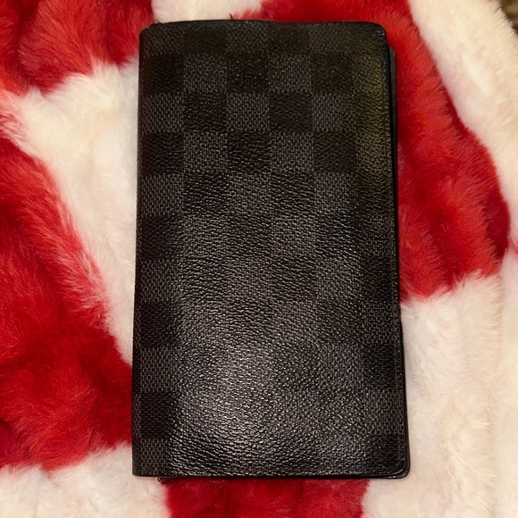 Louis Vuitton Handbags - Louis Vuitton Black Wallet Checkbook